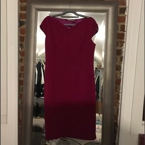 T Tahari cap sleeve with front zipper.  NWT